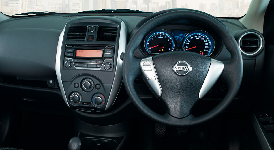 Dashview of the Nissan Almera